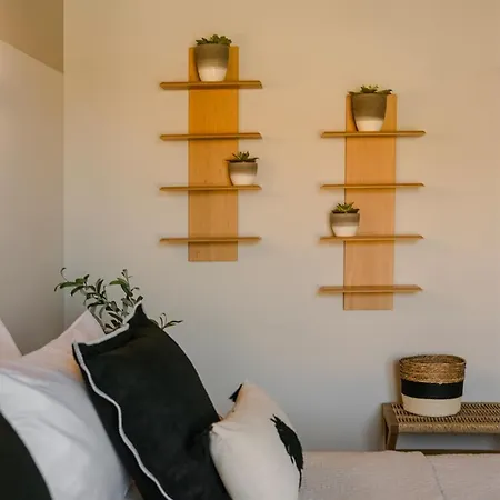 Assos Reverie أسوس