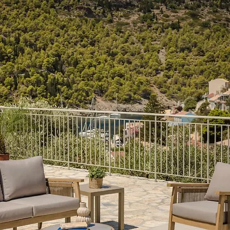 Assos Reverie فيلة