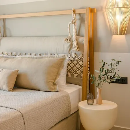 Assos Reverie فيلة