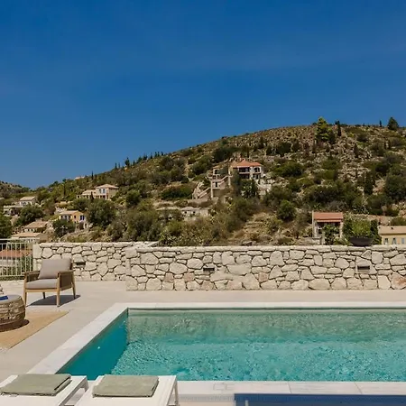 Assos Reverie فيلة