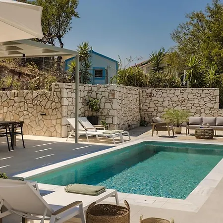 Assos Reverie فيلة أسوس